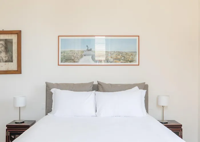 Elegant In Prati Apartment Rom