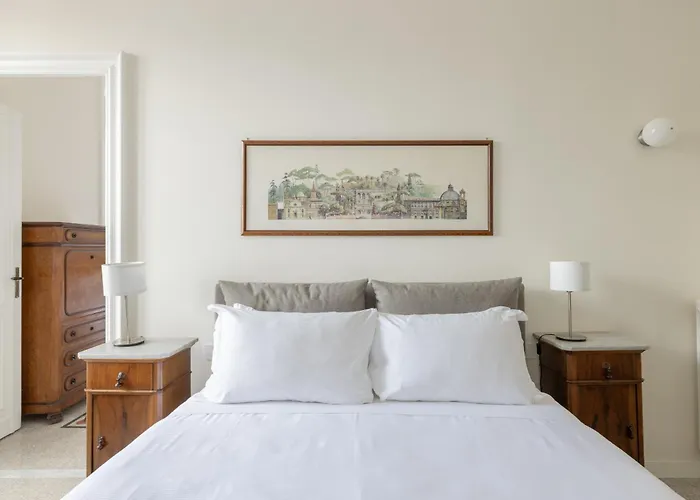Apartment Elegant In Prati Rom